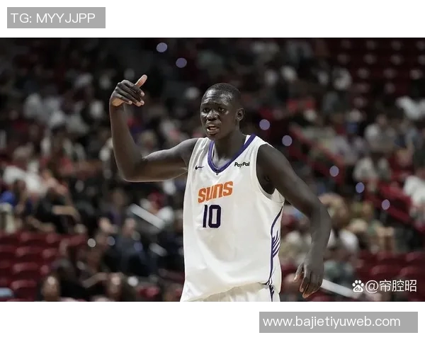 菜鸟5号秀贝利再创佳绩连场20马卢阿奇贡献防守2帽展现潜力