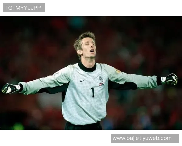 曼联官方庆祝范德萨55岁生日称其为门前的大山祝福生日快乐