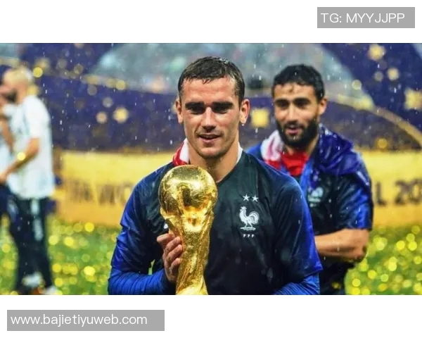 格列兹曼34岁逆袭获2025金足奖击败姆巴佩罗德里等众星